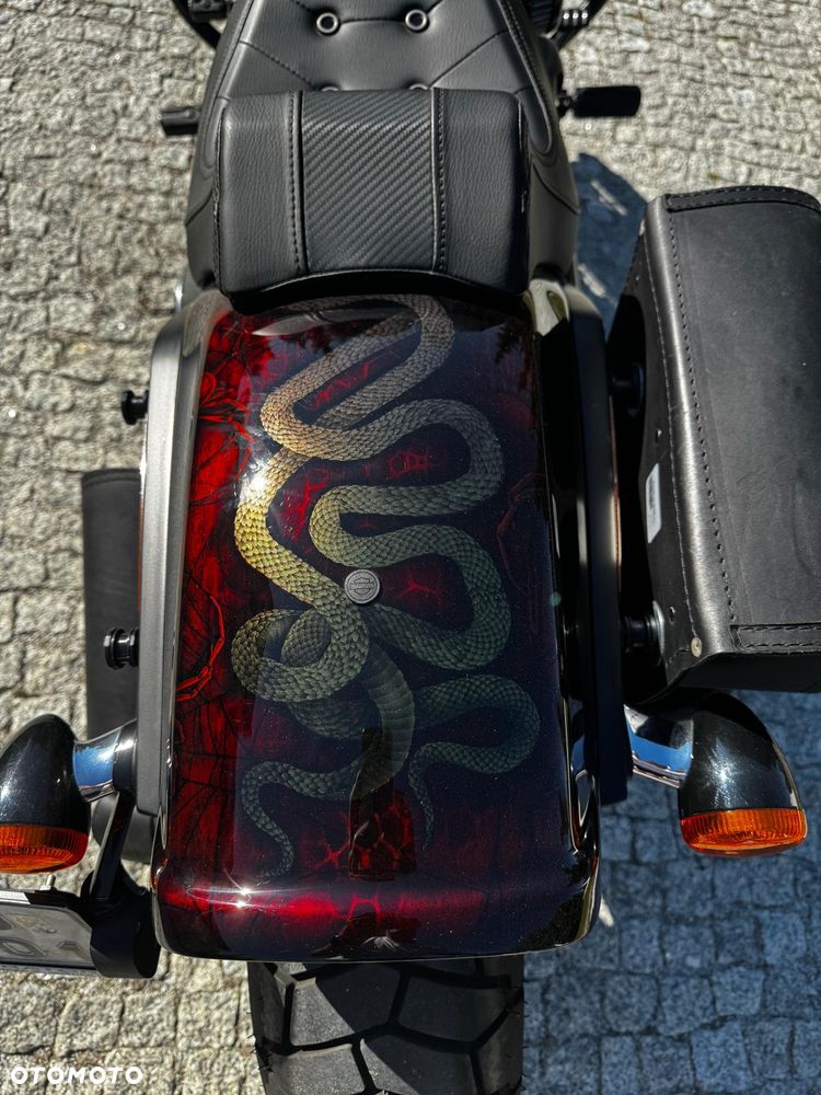 Harley-Davidson Softail Fat Bob - 7