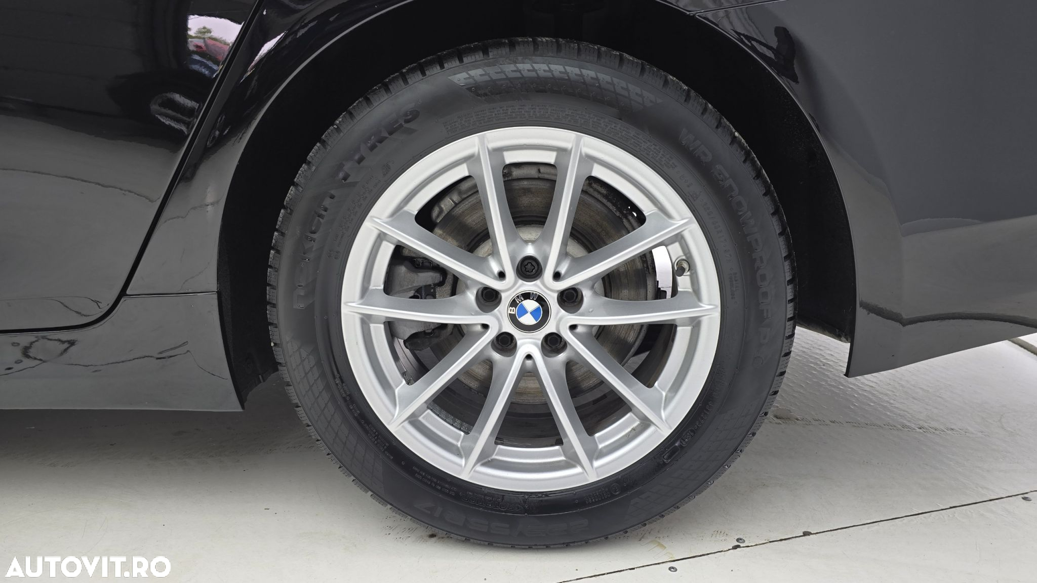 BMW Seria 5 520i AT MHEV - 22