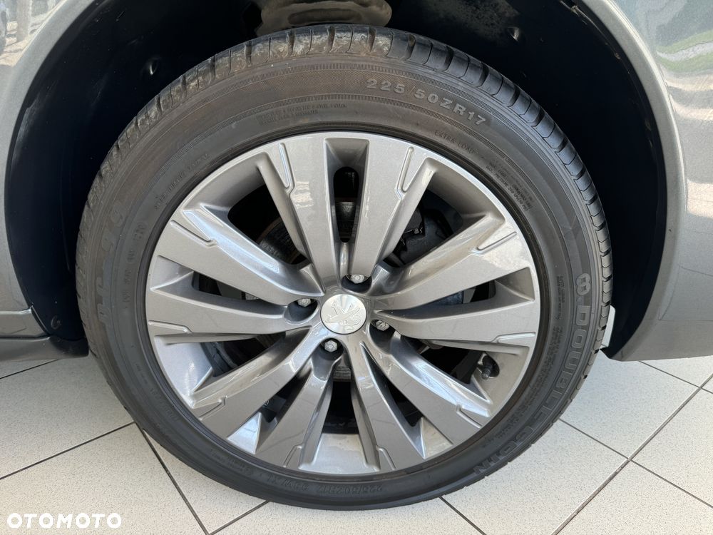 Peugeot 3008 1.6 HDi Style - 25