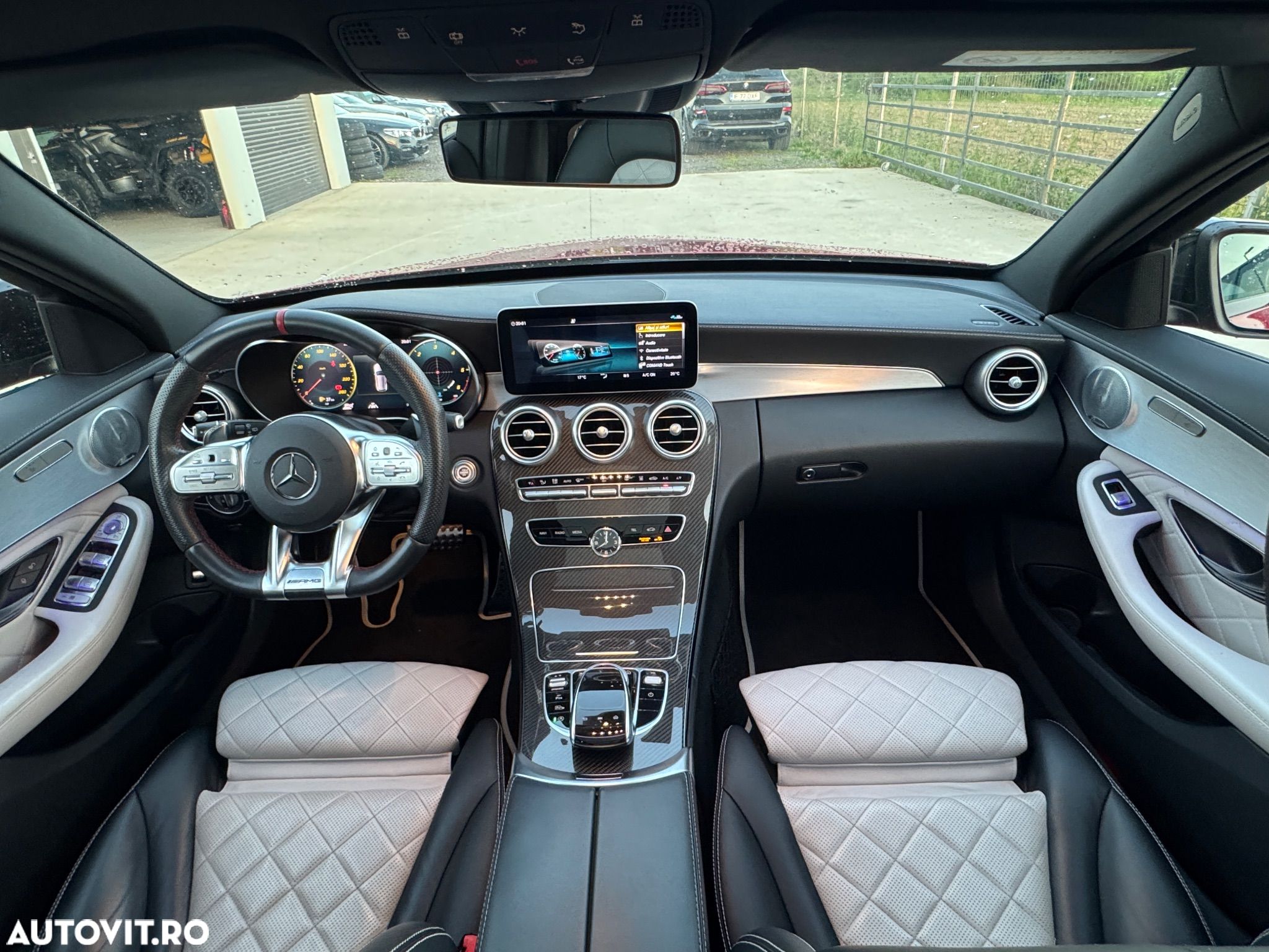 Mercedes-Benz C 220 d 4Matic 9G-TRONIC AMG Line - 1