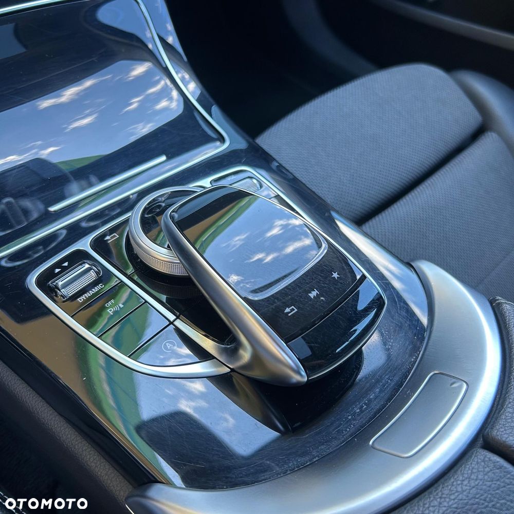 Mercedes-Benz Klasa C 180 Kompressor Automatik BlueEFFICIENCY Elegance - 6