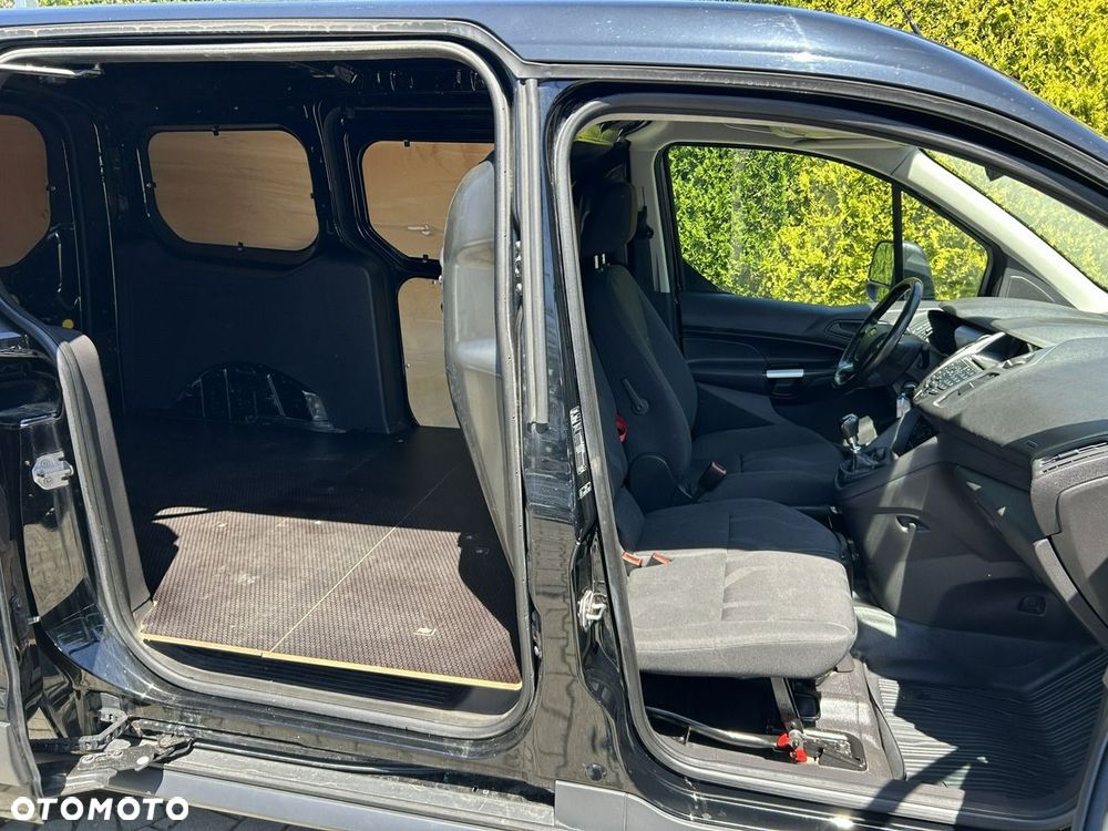 Ford Transit Connect - 14