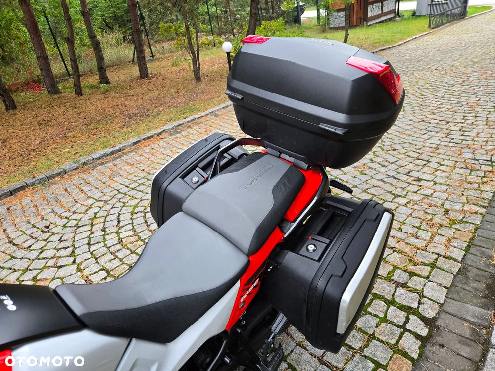 Suzuki V-STROM - 27