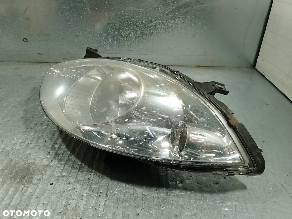 LAMPA PRZÓD LEWA MERCEDES KLASA A W169 A1698200161  0301197201  0301197201 - 7