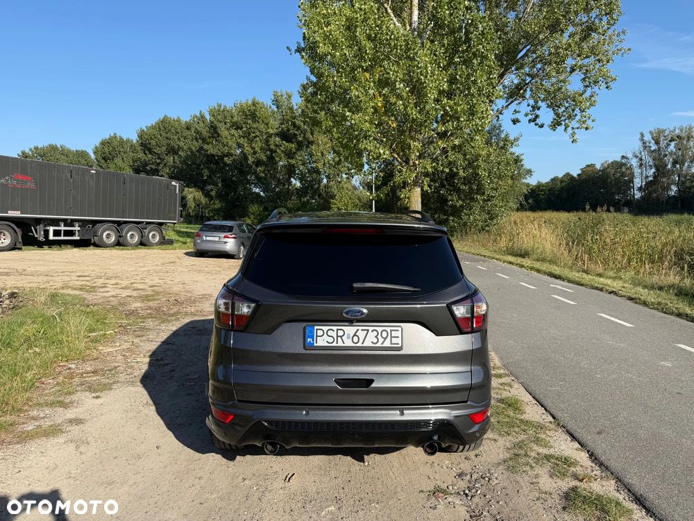 Ford Kuga 2.0 TDCi AWD ST-Line - 4