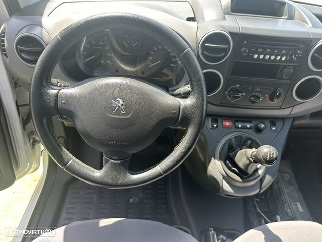 Peugeot PARTNER LONGA 3 LUGARES - 10