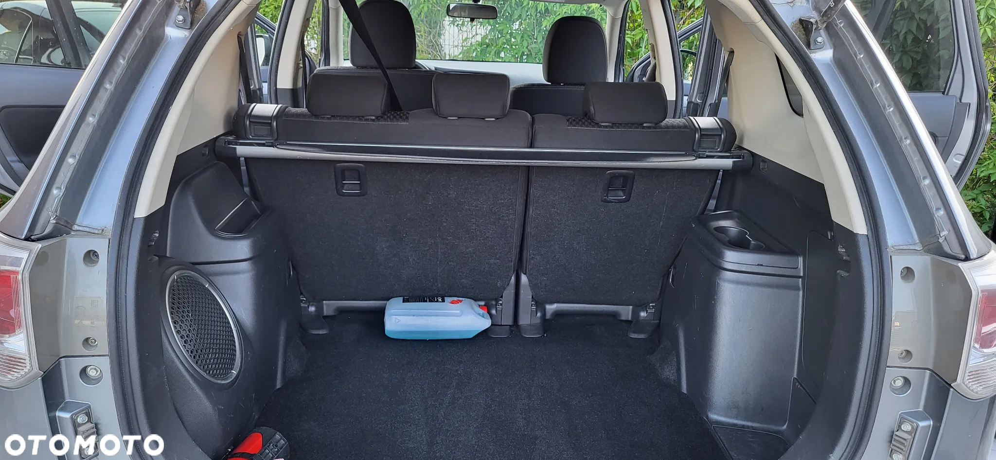 Mitsubishi Outlander - 13