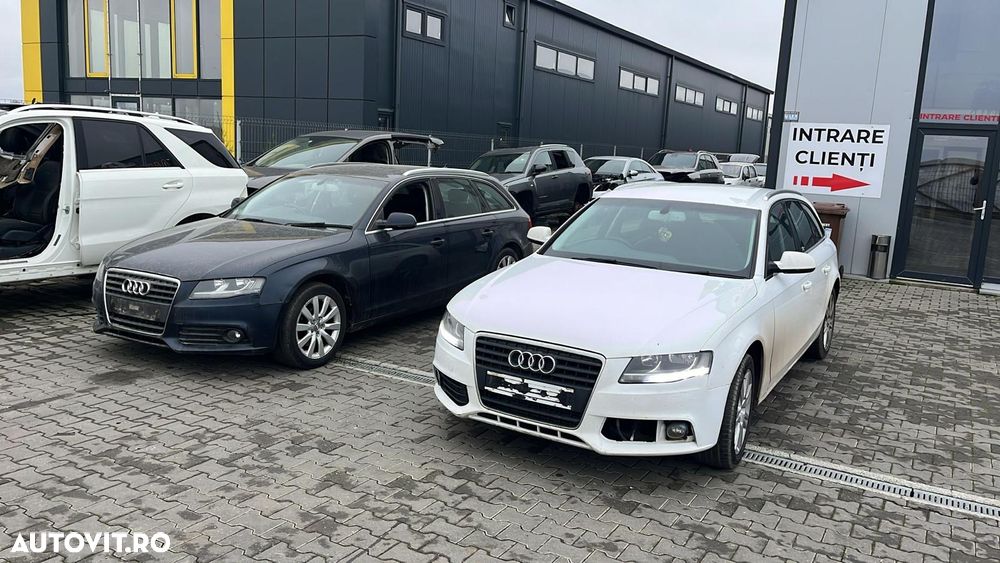 Dezmembram Audi A4 B8 2.0 TDI automat din 2011