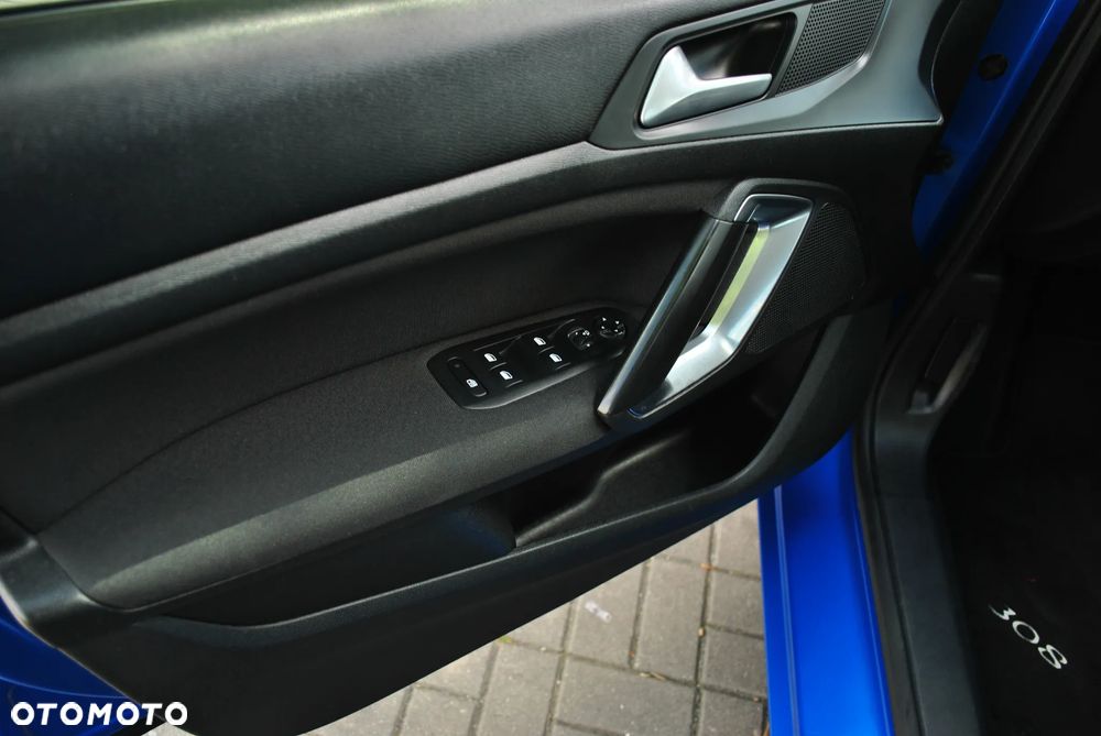 Peugeot 308 1.5 BlueHDi Active Pack Business S&S EAT8 - 11