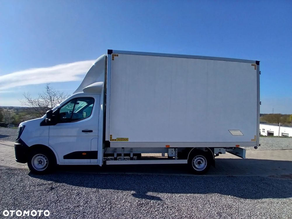 Renault Master kontener - 7