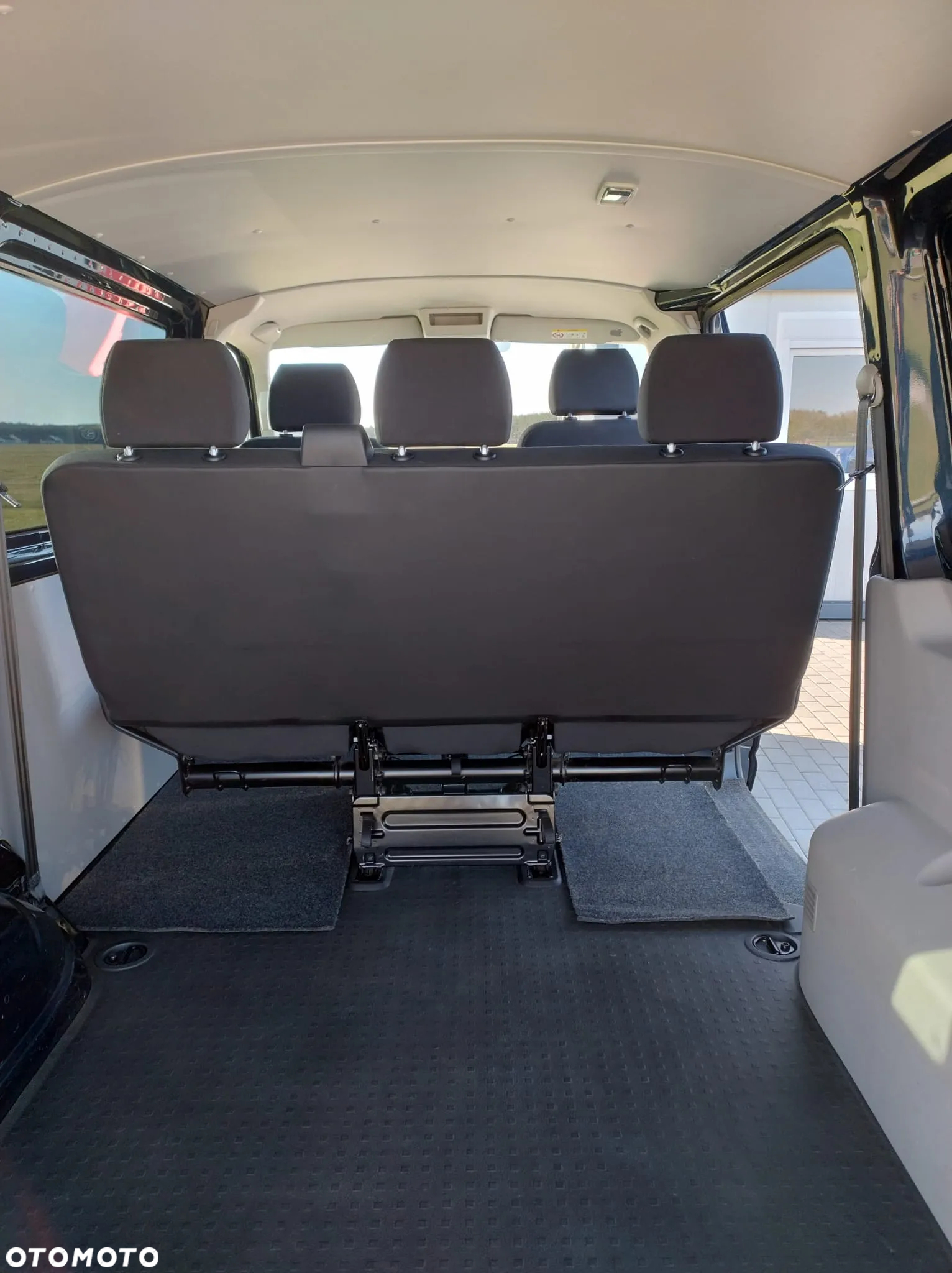 Volkswagen Transporter - 15
