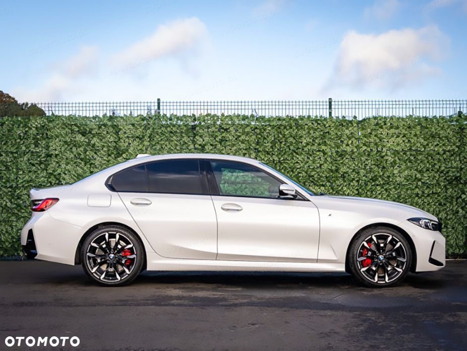 BMW Seria 3 320d xDrive mHEV M Sport sport - 3