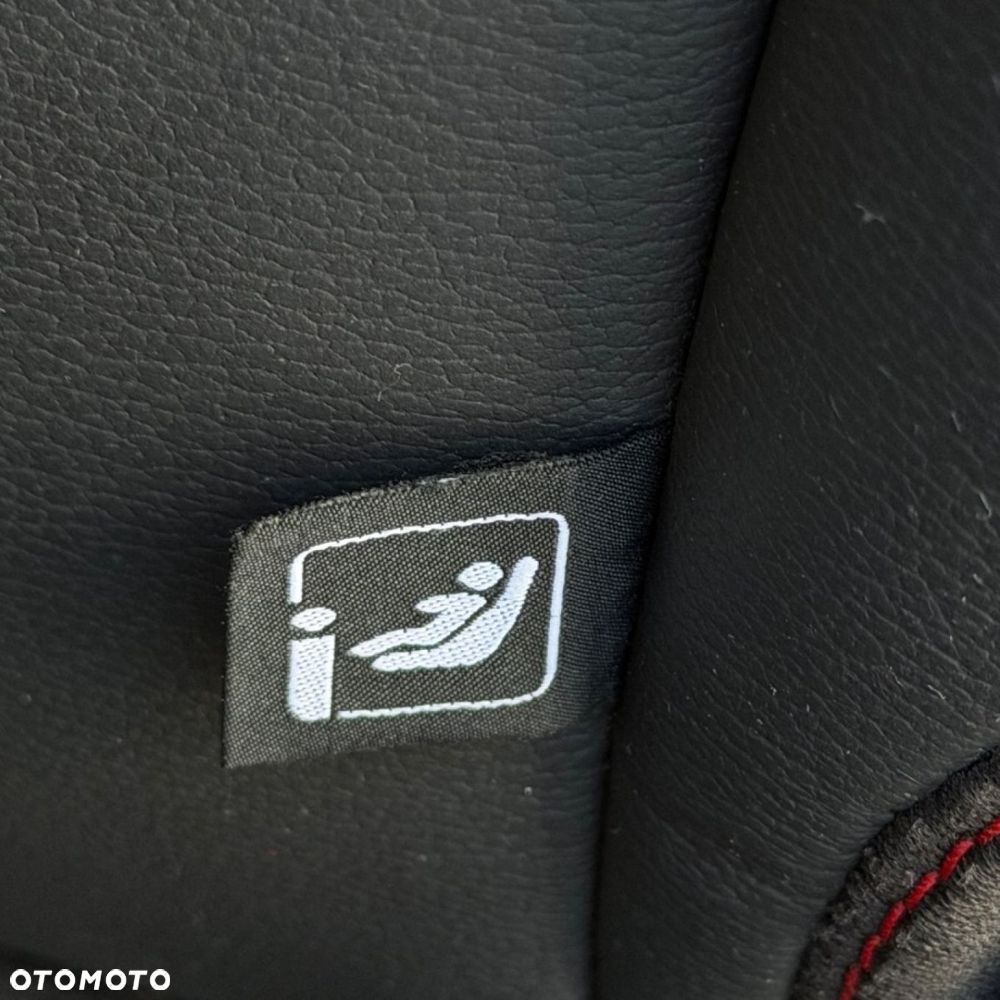 Ford Kuga - 29