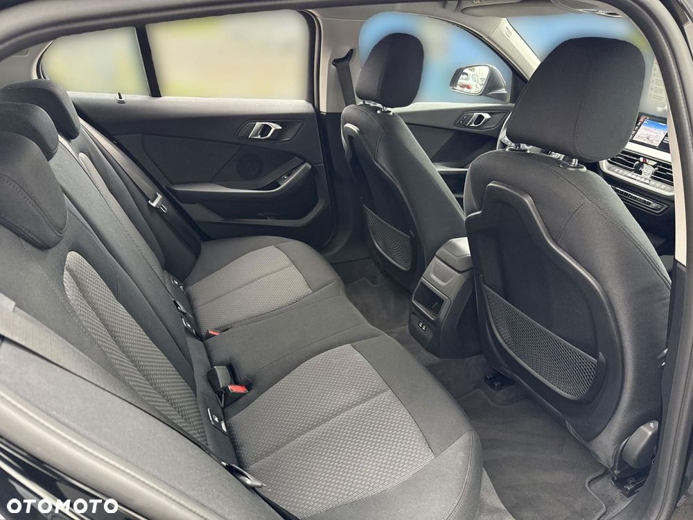 BMW Seria 1 - 14