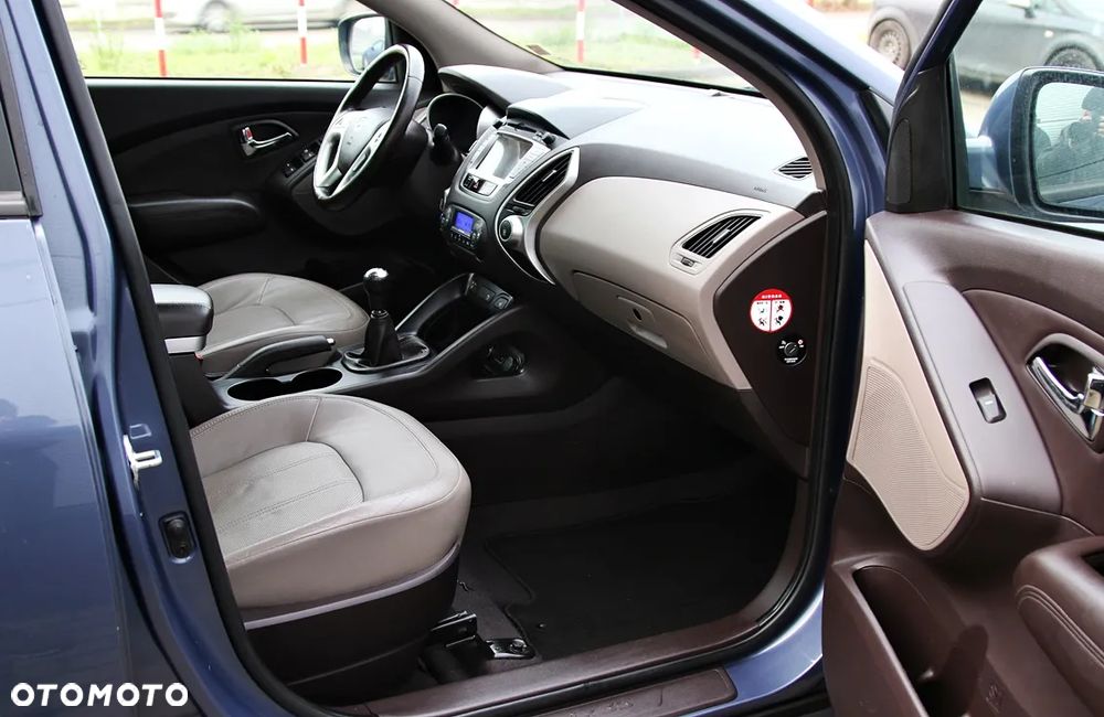 Hyundai ix35 2.0 4WD Premium - 32