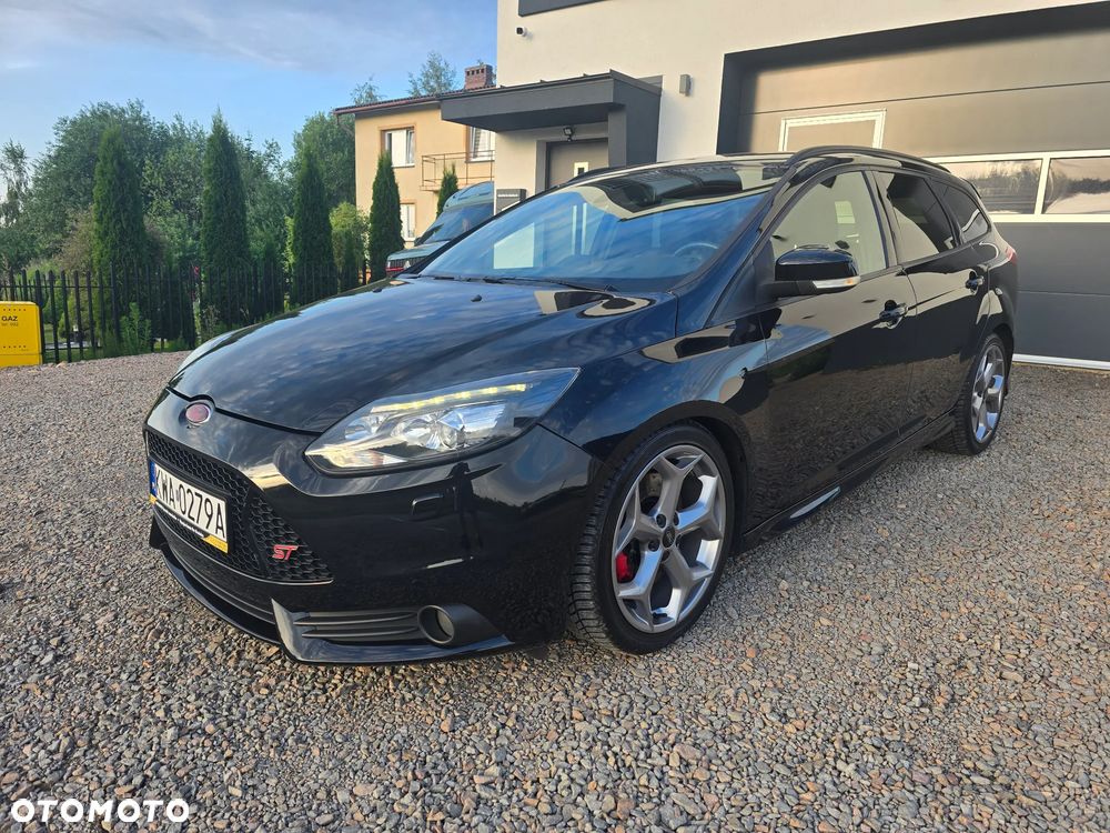 Ford Focus - 1