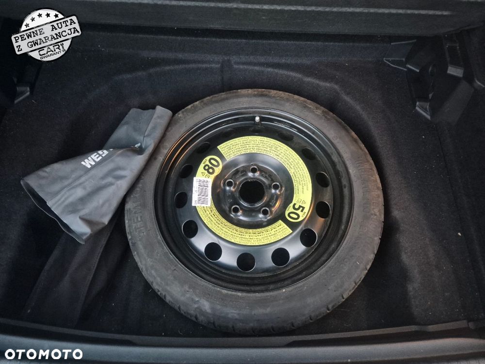 Volkswagen Golf Sportsvan - 21