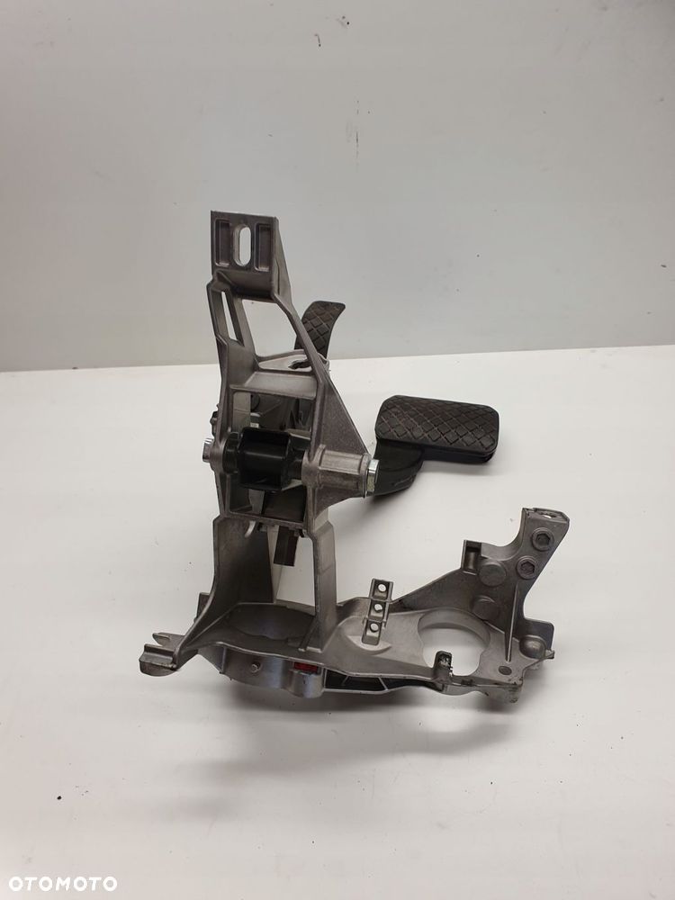 PEDAŁ PEDAŁY GAZU KOMPLET AUDI A6 C6 4F1723117E - 3