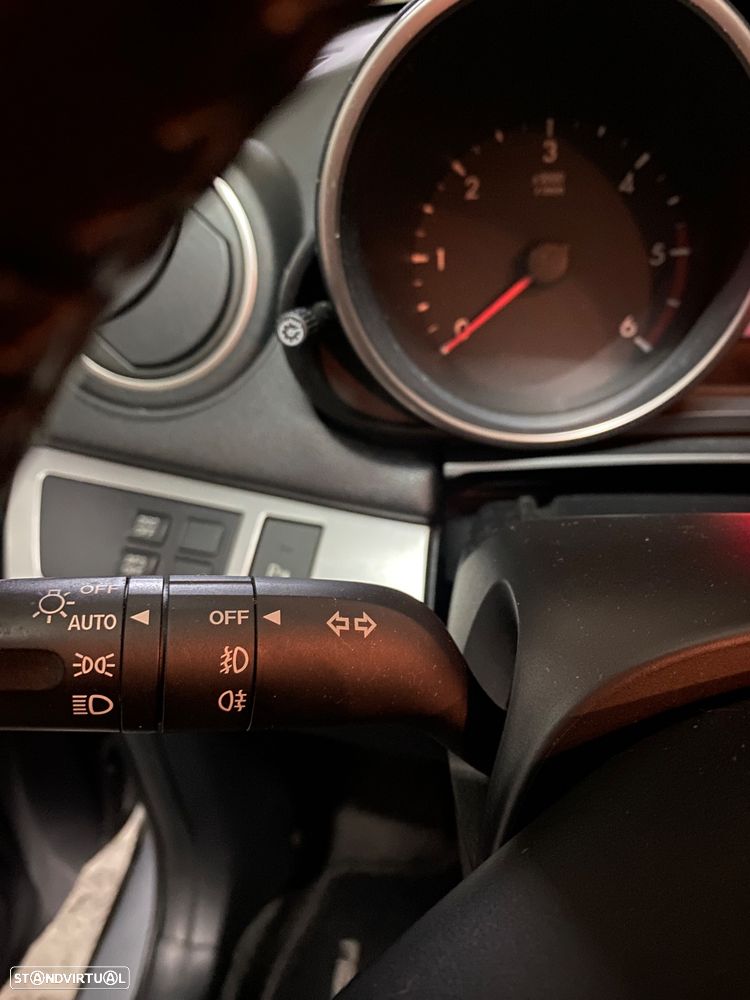 Mazda 3 MZ-CD 1.6 Sport - 16