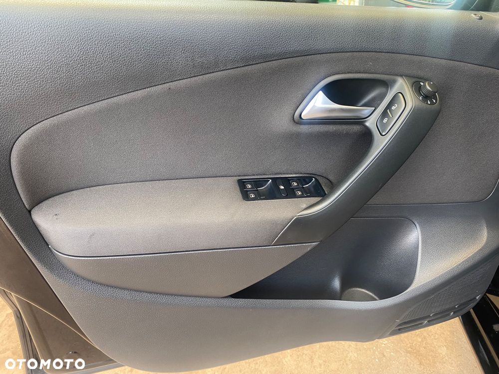 Volkswagen Polo - 24