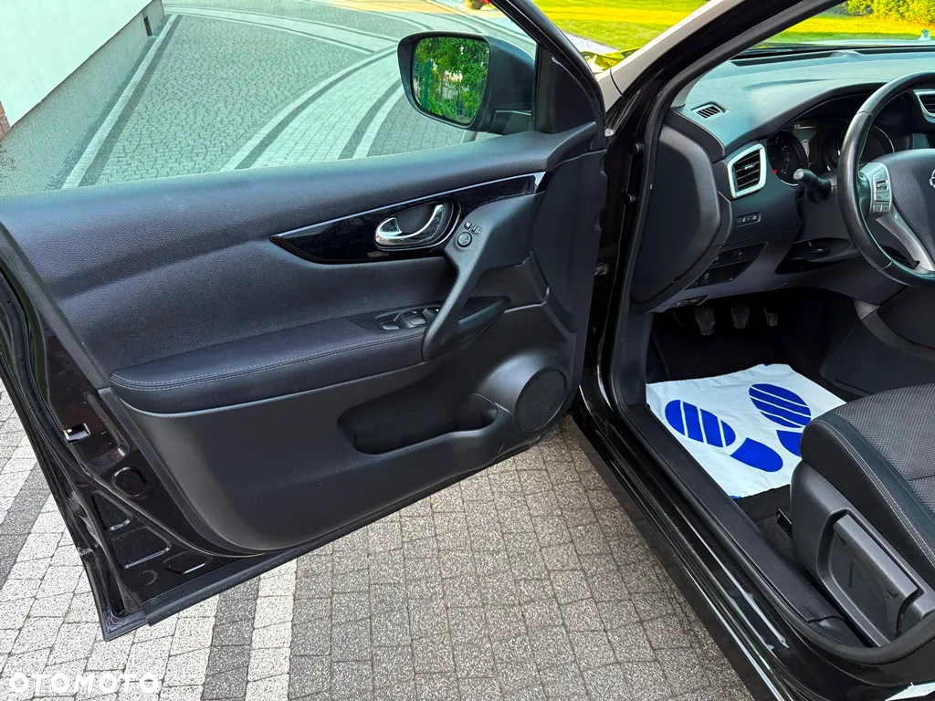 Nissan Qashqai 1.2 DIG-T Tekna - 17