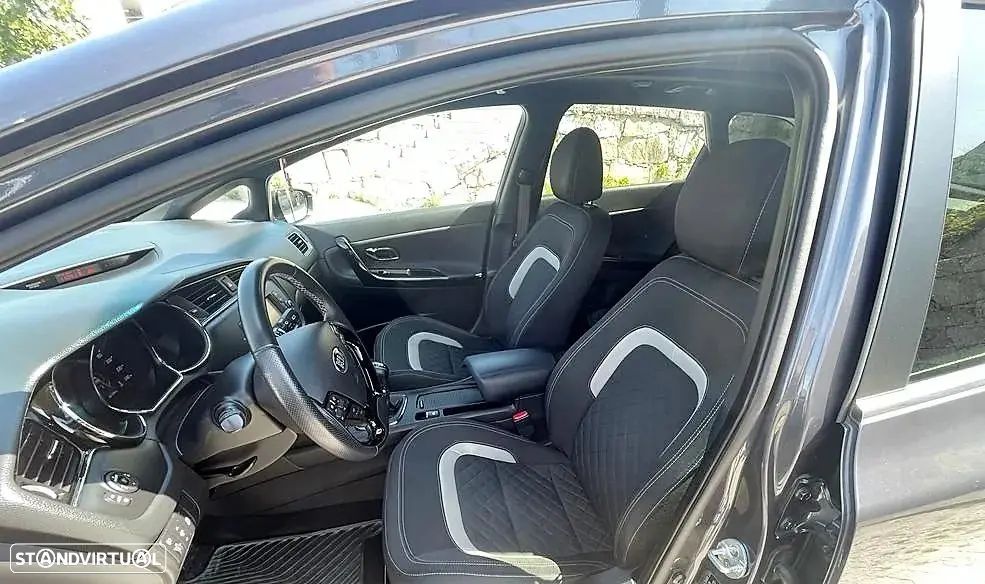 Kia Ceed SW 1.6 CRDi GT Line - 4