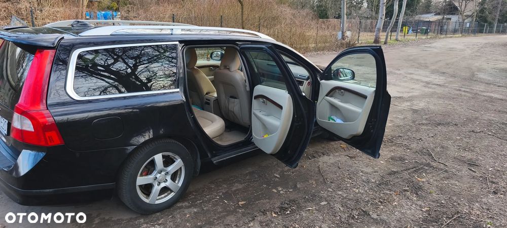 Volvo V70 3.2 Summum - 18
