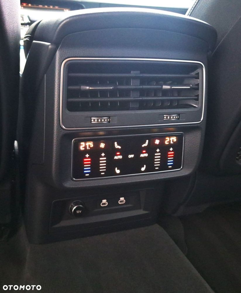 Audi SQ8 - 23
