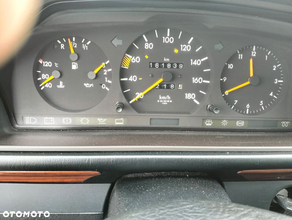 Mercedes-Benz W124 (1984-1993) - 6