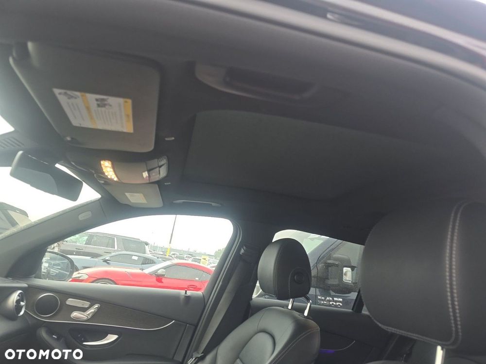 Mercedes-Benz GLC 300 4-Matic - 12