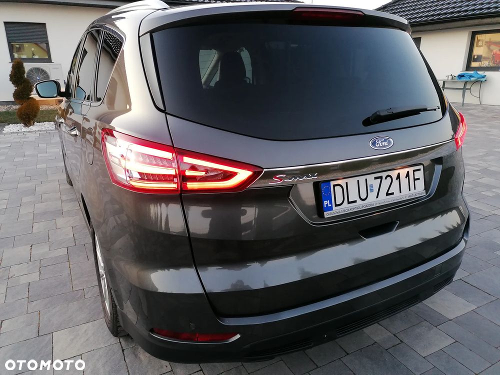 Ford S-Max 1.5 Eco Boost Start-Stopp Titanium - 32