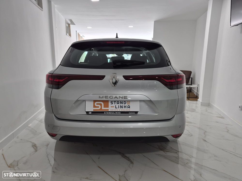 Renault Mégane Sport Tourer 1.5 Blue dCi Equilibre EDC - 4
