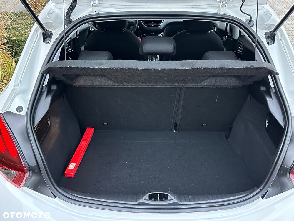 Peugeot 208 - 7