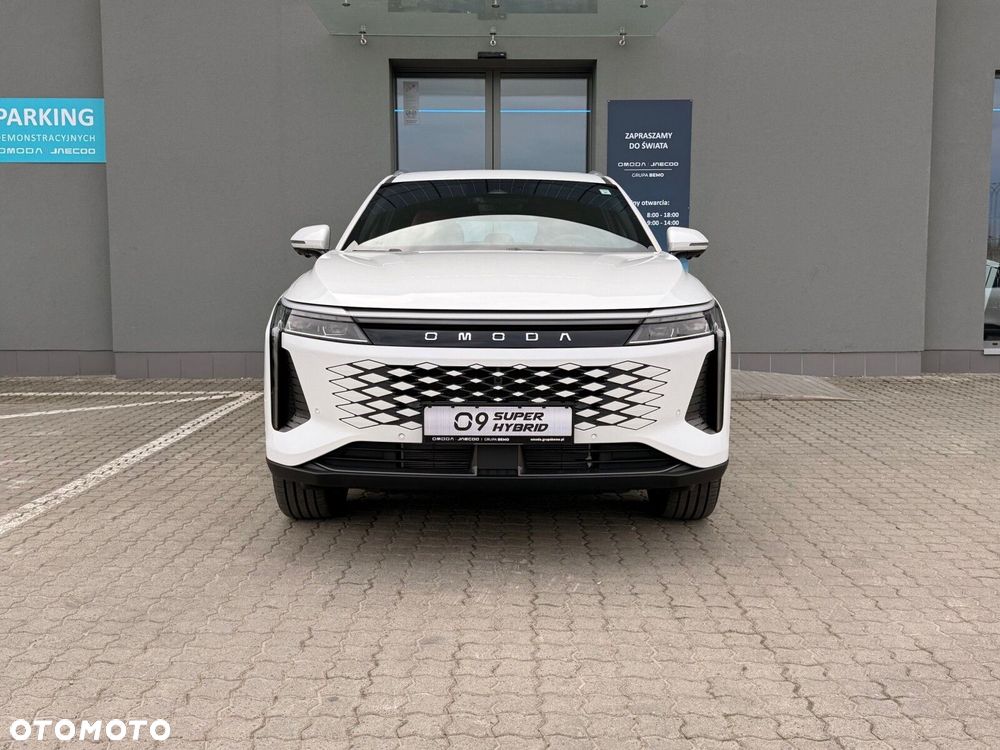 Omoda 9 - 2