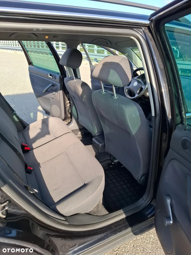 Volkswagen Passat 1.8T Comfortline - 12