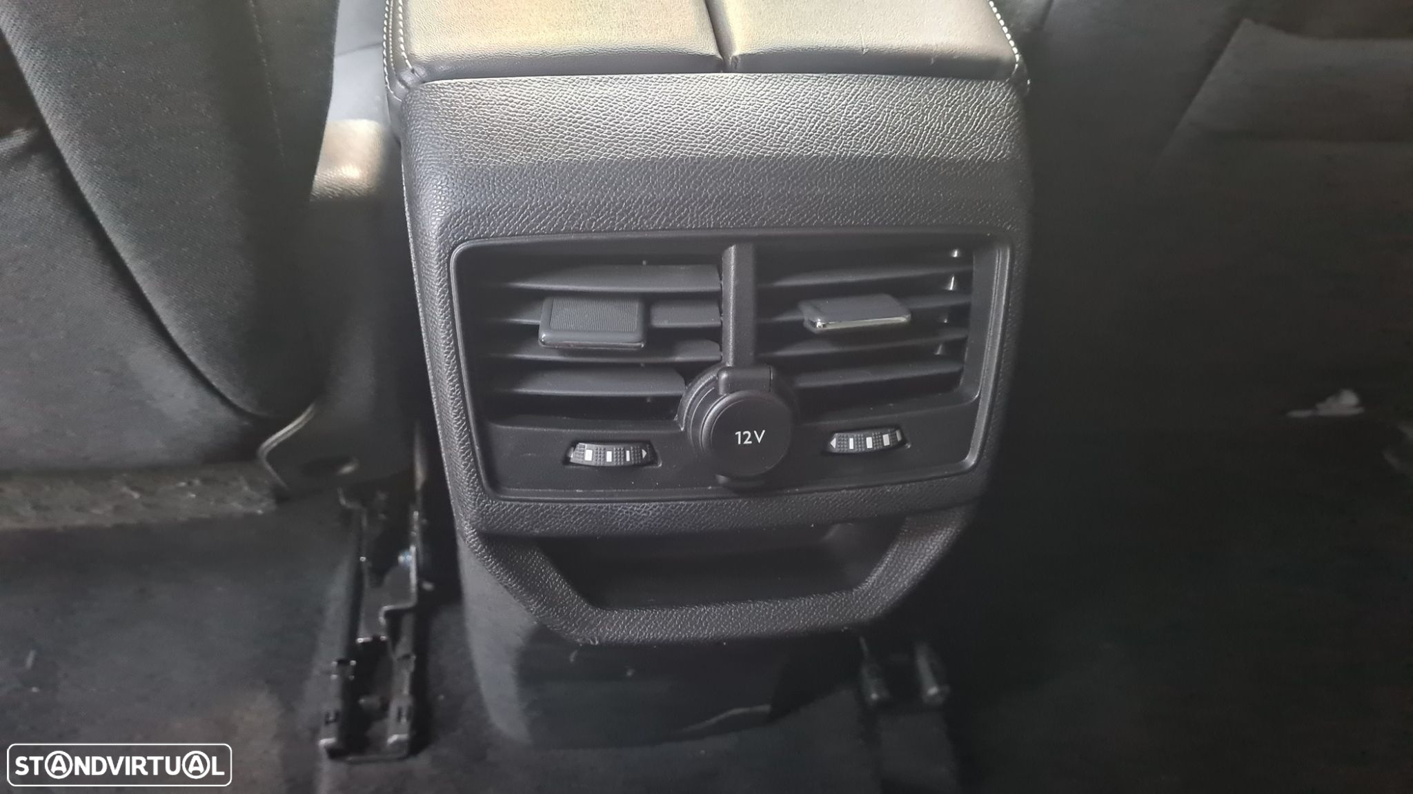 Peugeot 3008 1.5 BlueHDi Active - 51
