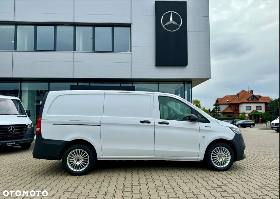 Mercedes-Benz eVito 112e Furgon długi - 2