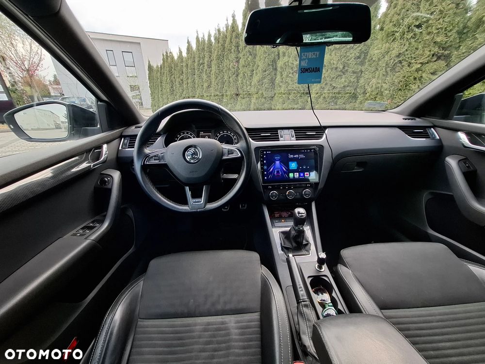 Skoda Octavia 2.0 TDI RS - 8
