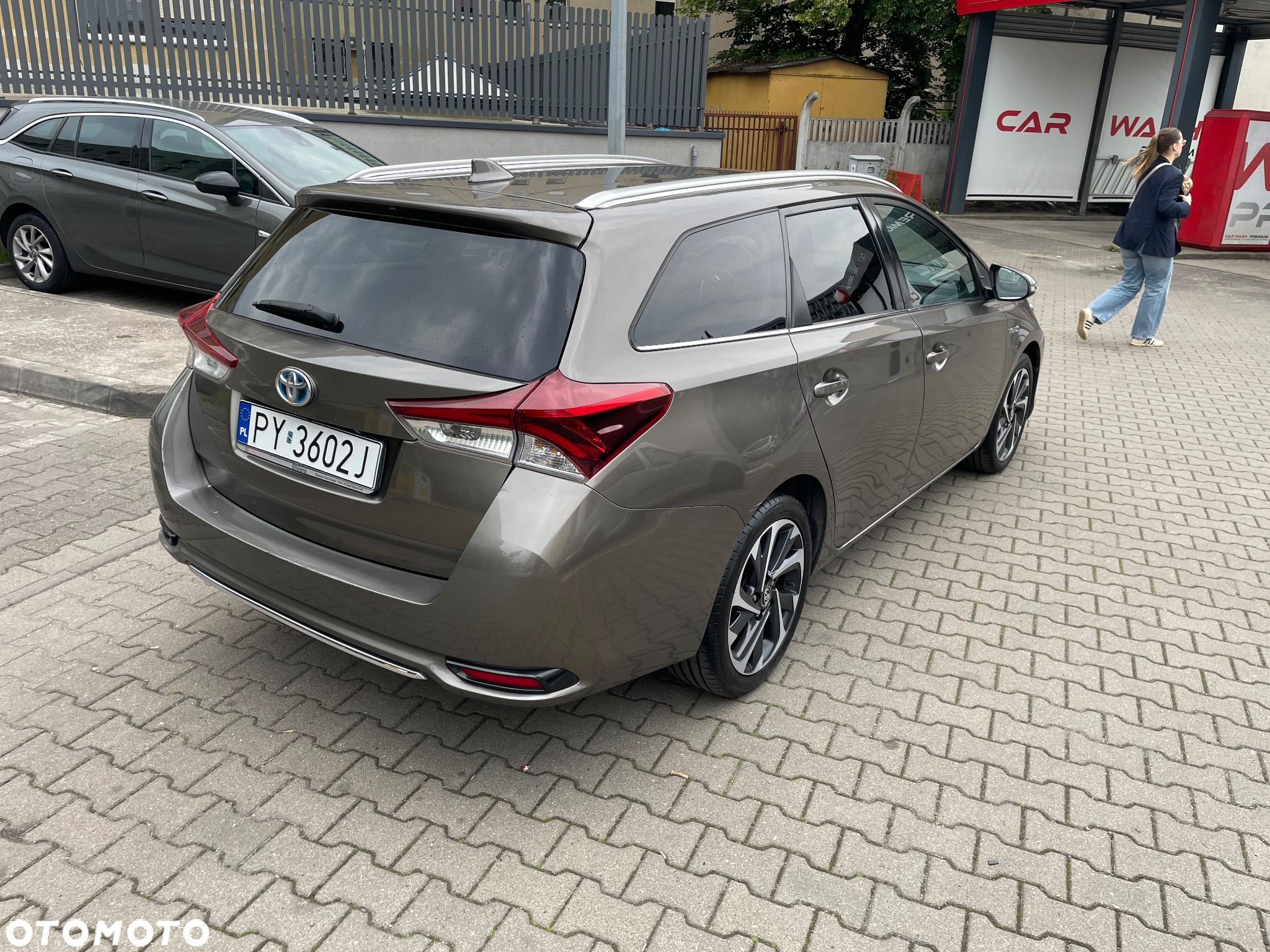 Toyota Auris 1.8 VVT-i Hybrid Automatik Life - 5