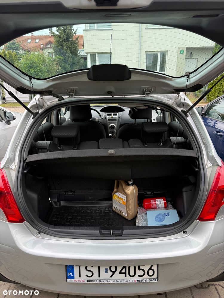 Toyota Yaris 1.33 Luna - 16