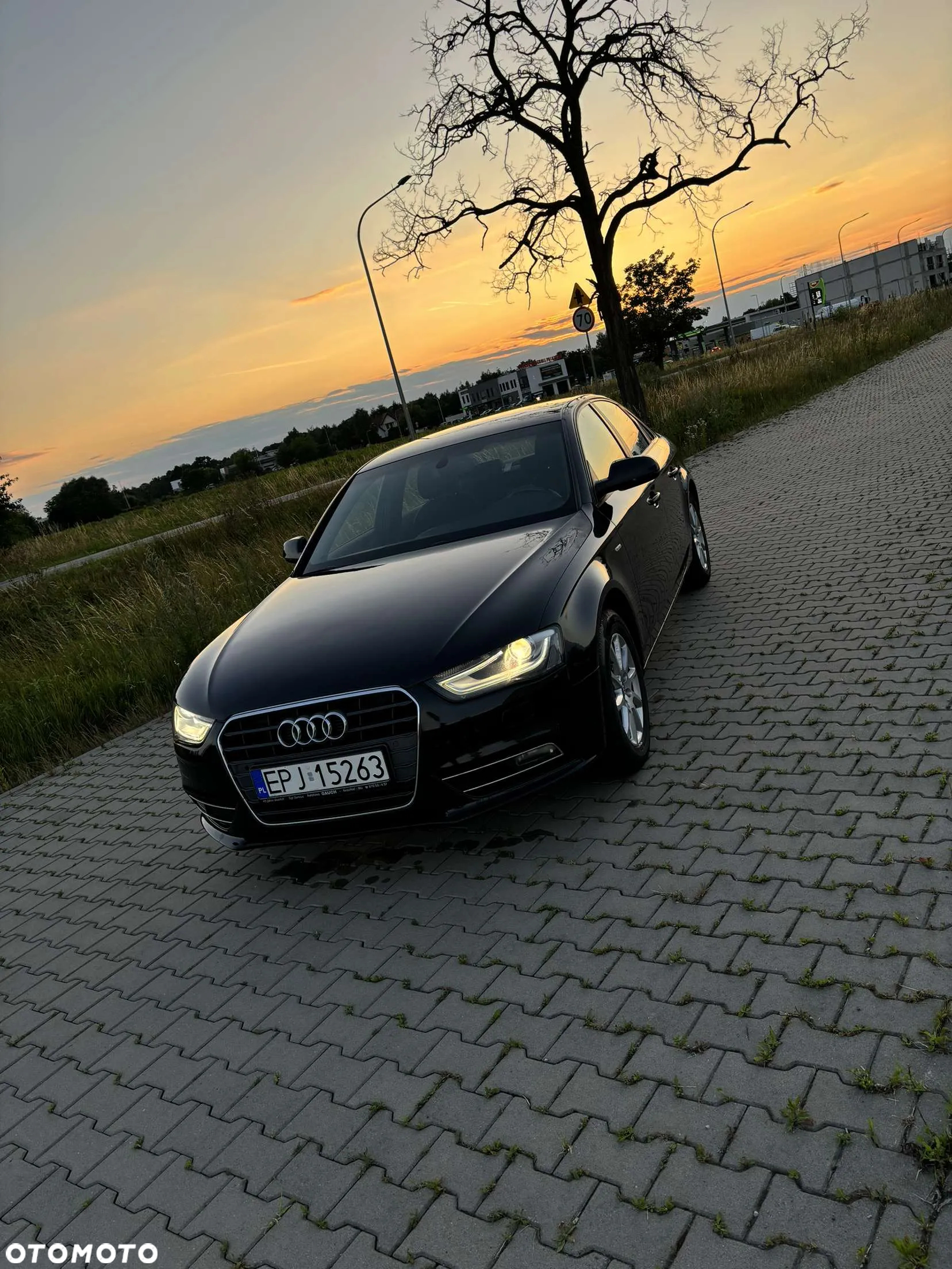 Audi A4 2.0 TDI Multitronic - 9