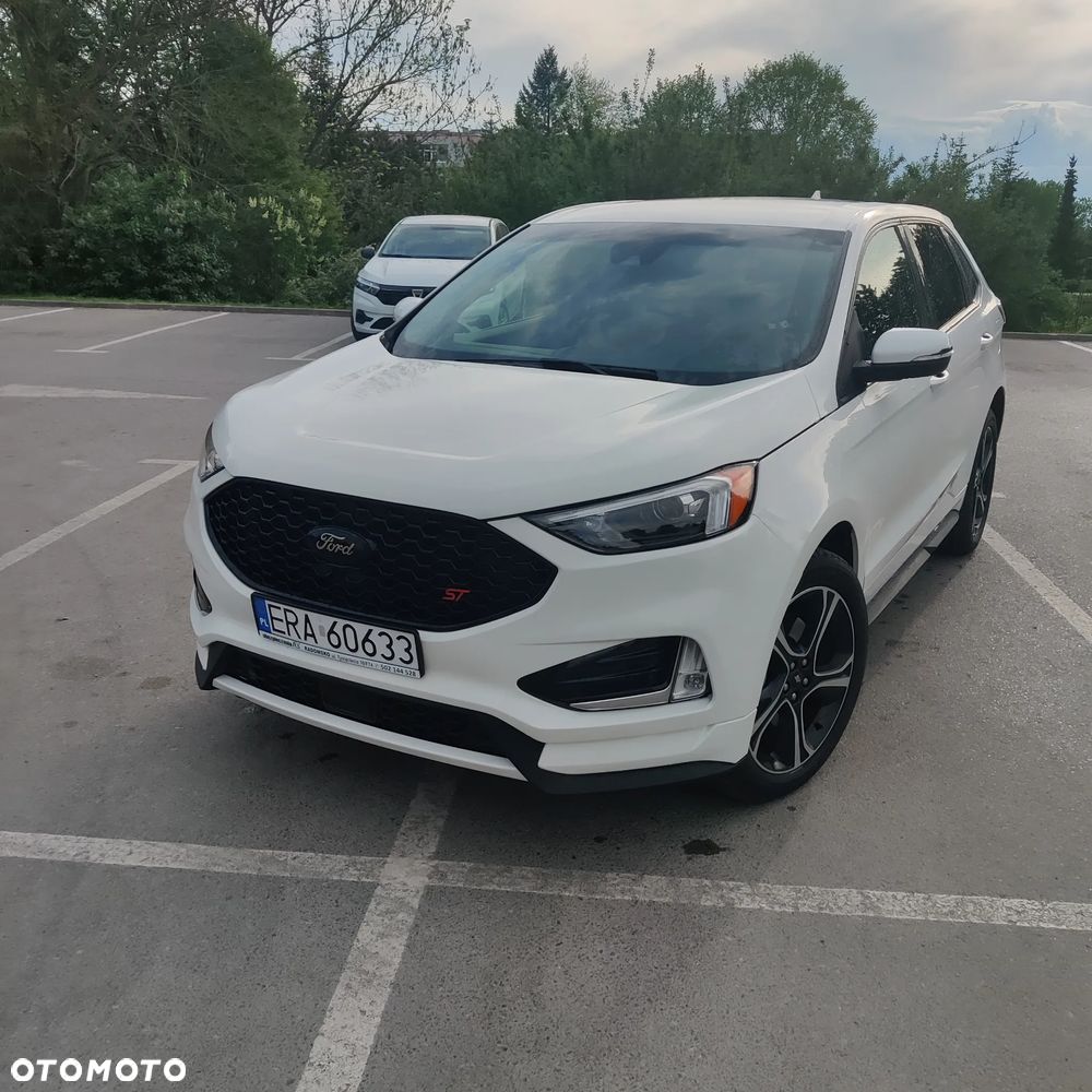 Ford Edge - 2