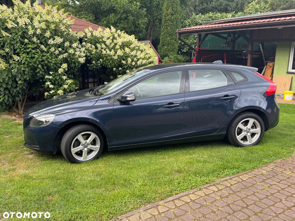 Volvo V40 D2 Momentum - 7