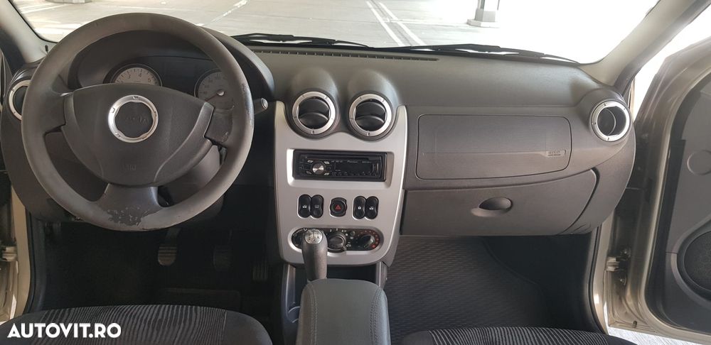 Dacia Logan 1.5 90CP Laureate - 12