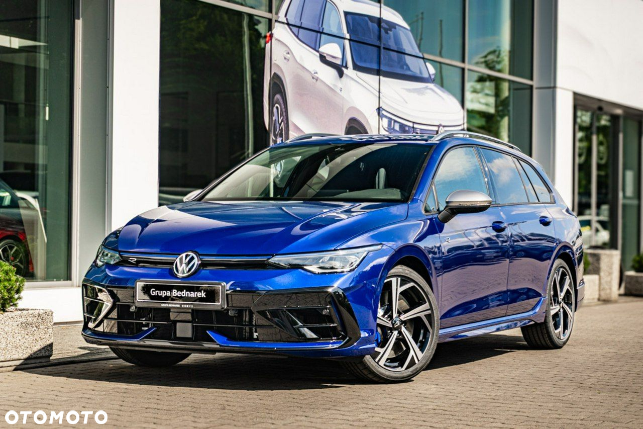 Volkswagen Golf - 2