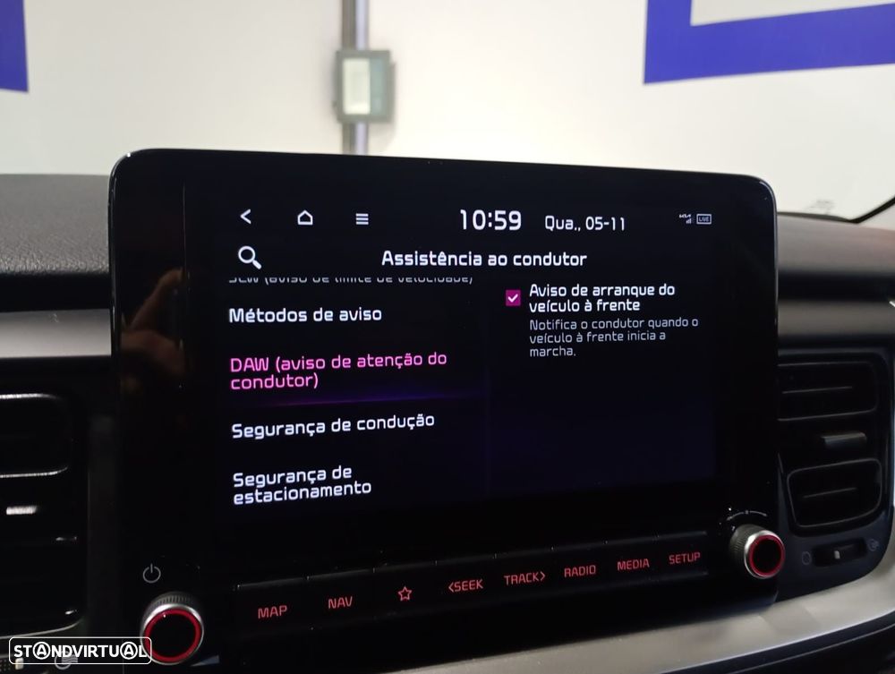 Kia Stonic 1.2 MPi Dynamic - 31