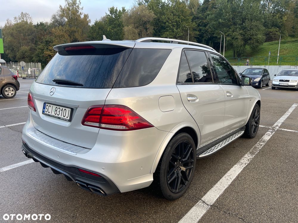 Mercedes-Benz GLE 350 d 4-Matic - 3