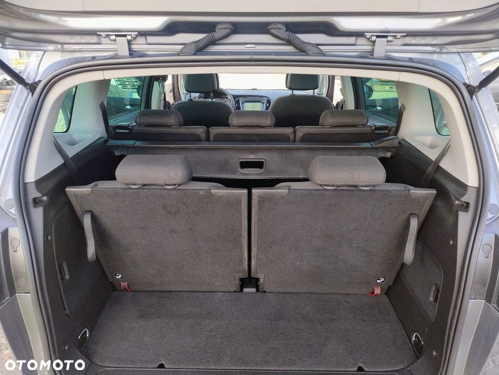 Opel Zafira 1.4 T Cosmo EU6 - 17