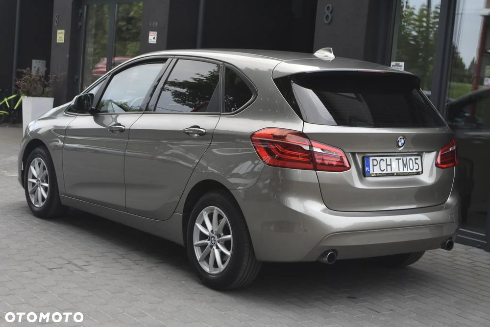 BMW Seria 2 220i Luxury Line - 4