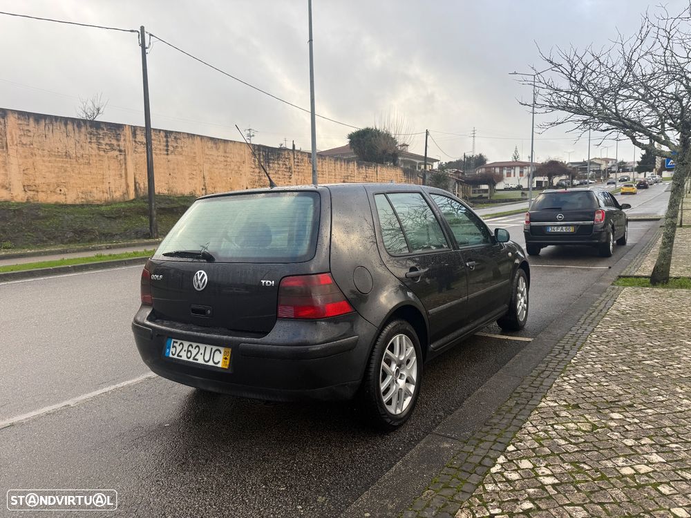 VW Golf - 3